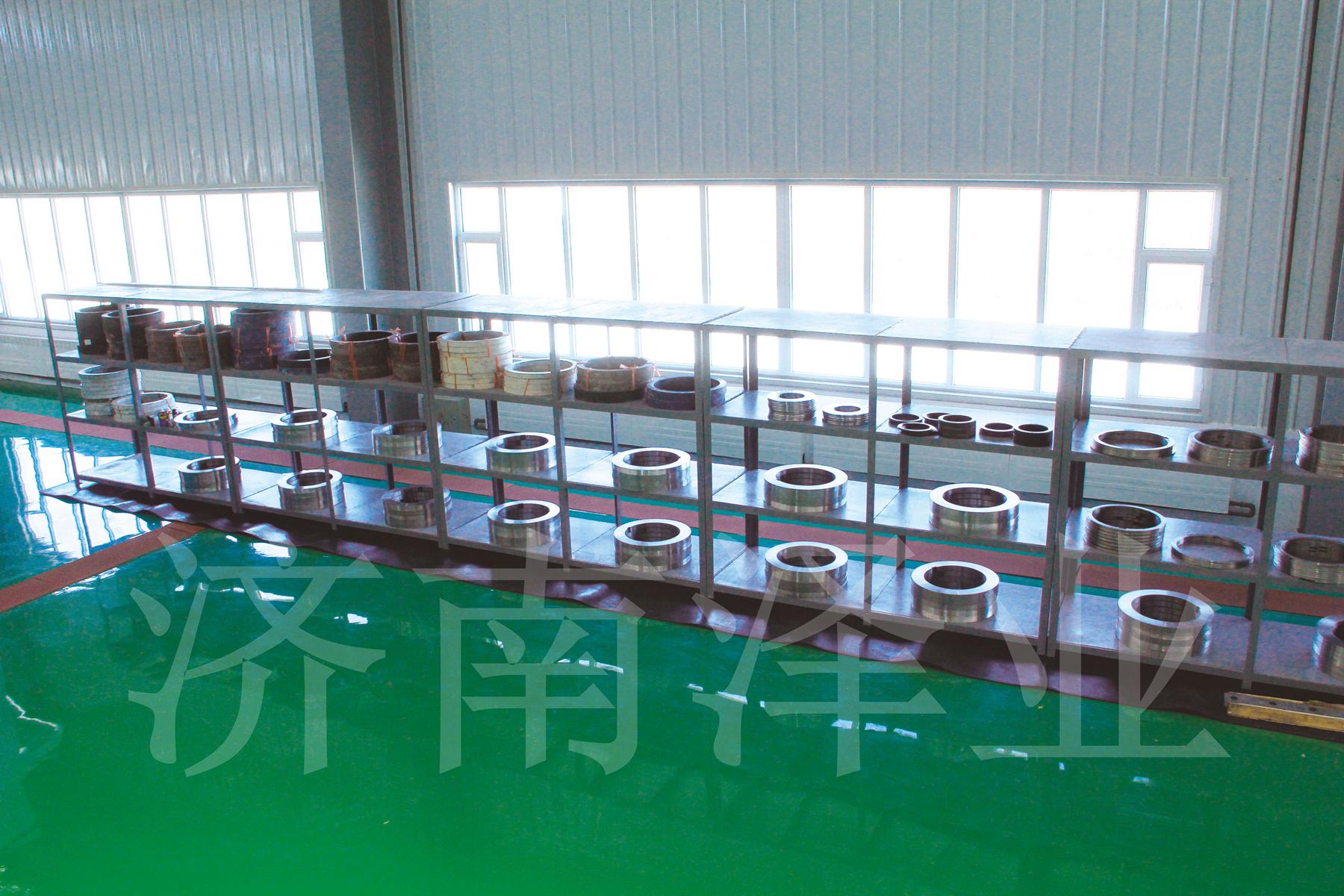 熱軋中厚板開平縱剪線